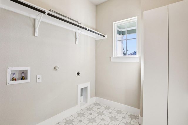 232 Wild Sage LN, Liberty Hill, TX 78642