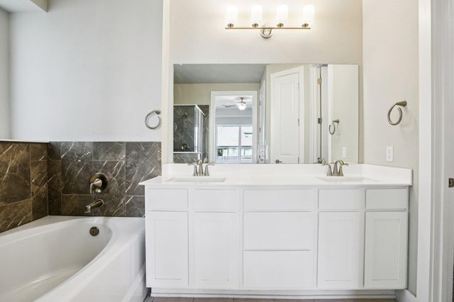 232 Wild Sage LN, Liberty Hill, TX 78642