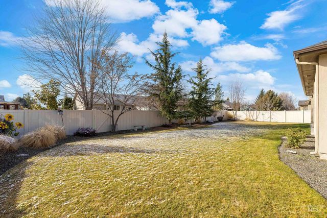 2037 W Sagwon, Kuna, ID 83634