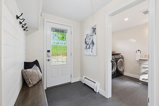 12 Illinois Rd, Tewksbury, MA 01876