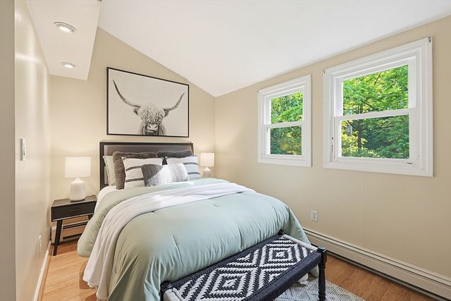 12 Illinois Rd, Tewksbury, MA 01876