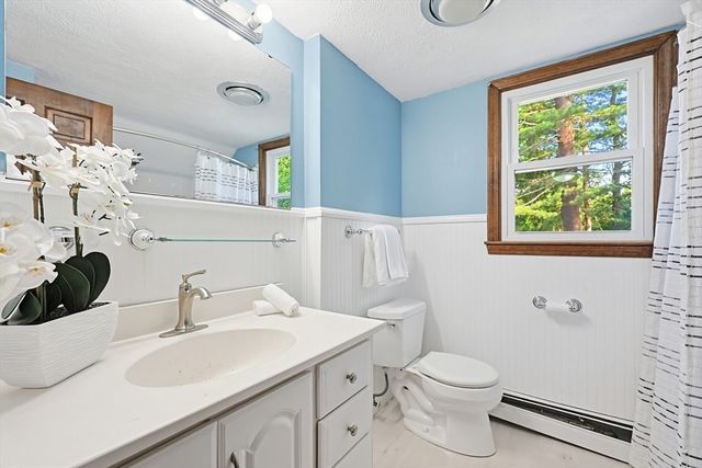 12 Illinois Rd, Tewksbury, MA 01876