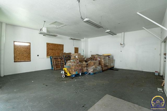 1435 SE Madison ST, Topeka, KS 66607