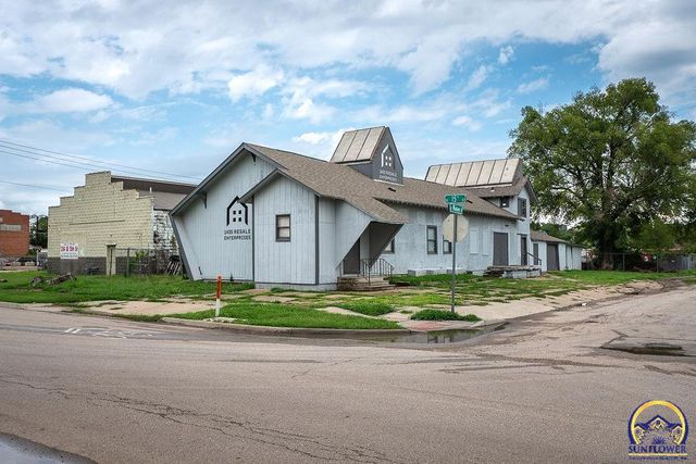 1435 SE Madison ST, Topeka, KS 66607