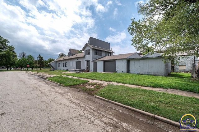 1435 SE Madison ST, Topeka, KS 66607