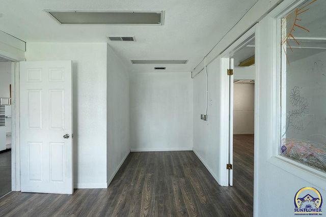 1435 SE Madison ST, Topeka, KS 66607