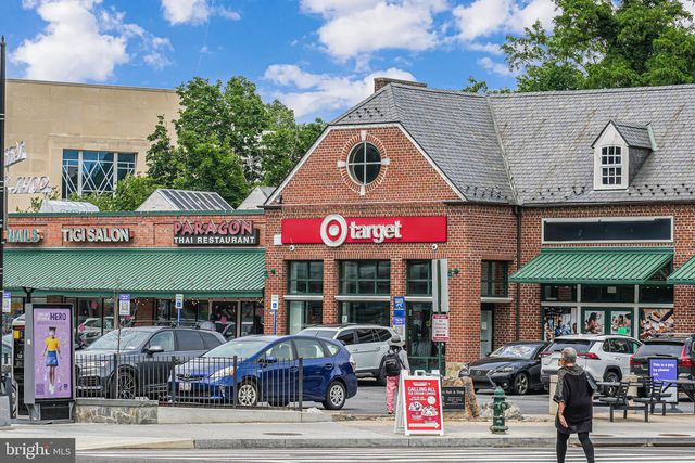 2907 NEWARK ST NW, Washington, DC 20008