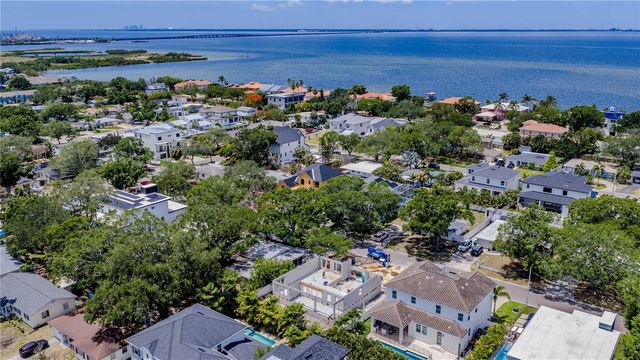 3618 S GARDENIA AVENUE, Tampa, FL 33629