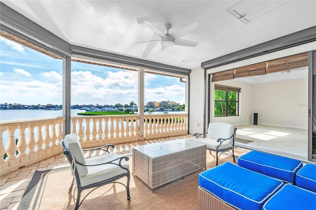 805 3RD STREET E, Palmetto, FL 34221