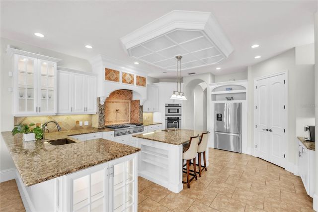 805 3RD STREET E, Palmetto, FL 34221