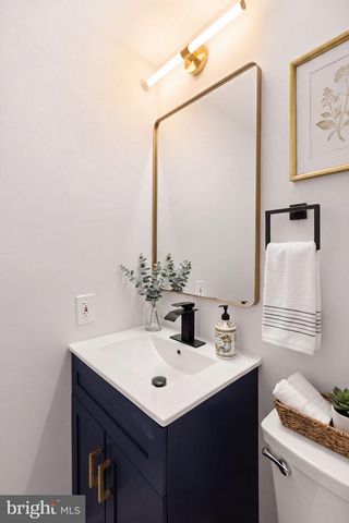 8260 ERIKA DR, Manassas, VA 20112