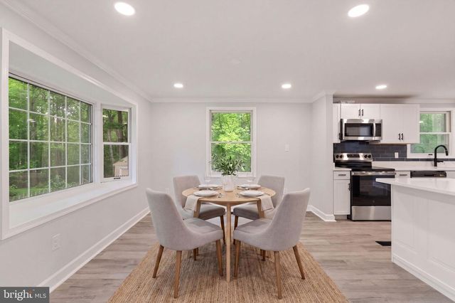 8260 ERIKA DR, Manassas, VA 20112