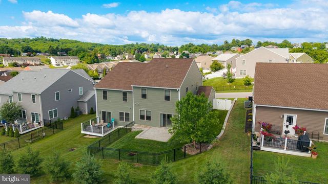 11196 GOPHER DR N, Waynesboro, PA 17268