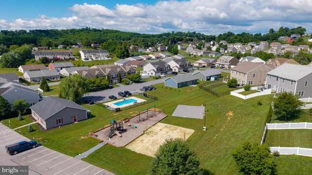 11196 GOPHER DR N, Waynesboro, PA 17268