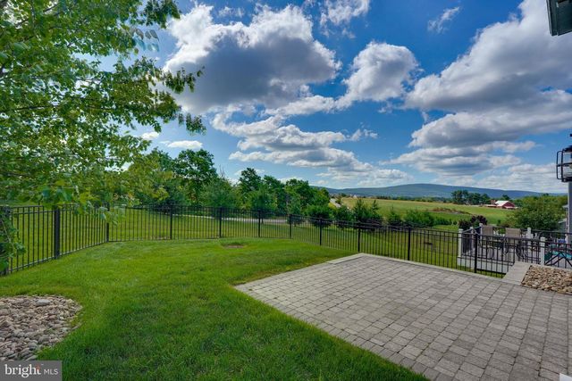 11196 GOPHER DR N, Waynesboro, PA 17268