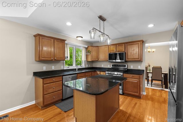 41278 Scarborough Lane, Novi, MI 48375