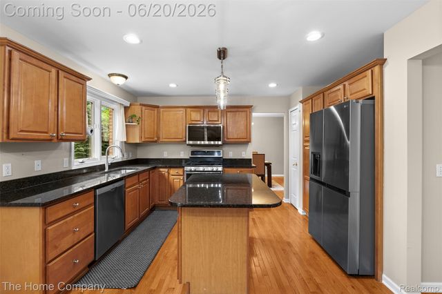 41278 Scarborough Lane, Novi, MI 48375