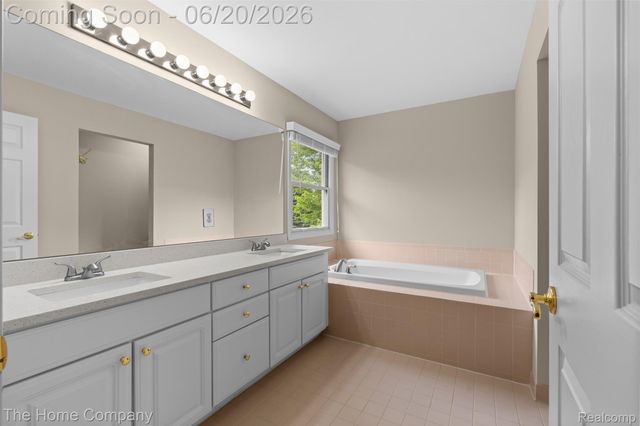 41278 Scarborough Lane, Novi, MI 48375