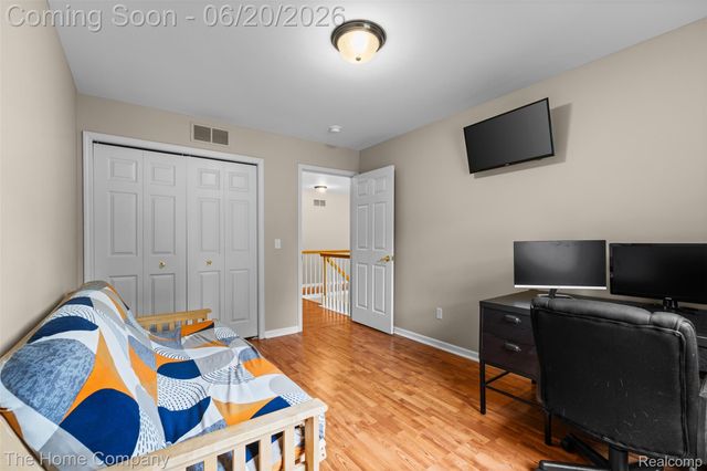 41278 Scarborough Lane, Novi, MI 48375