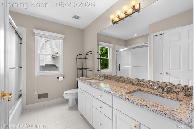 41278 Scarborough Lane, Novi, MI 48375