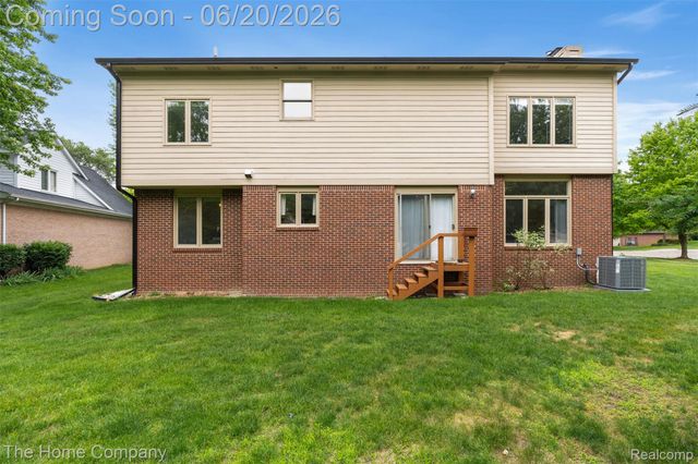 41278 Scarborough Lane, Novi, MI 48375