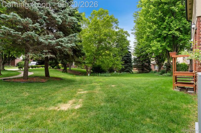 41278 Scarborough Lane, Novi, MI 48375