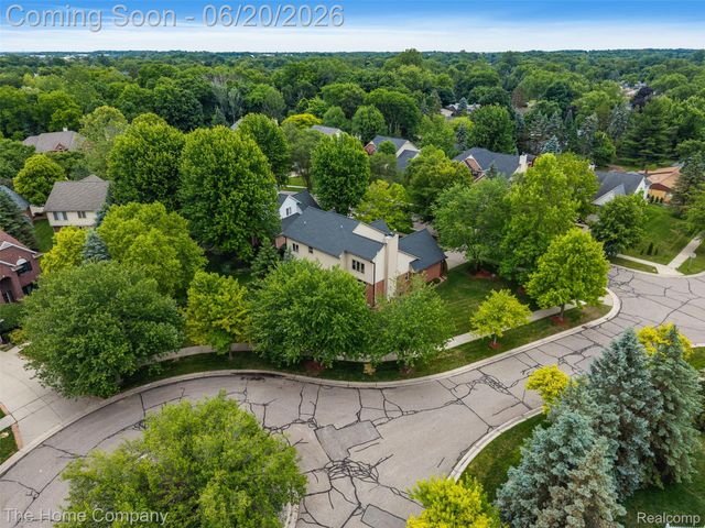 41278 Scarborough Lane, Novi, MI 48375