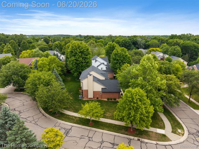 41278 Scarborough Lane, Novi, MI 48375
