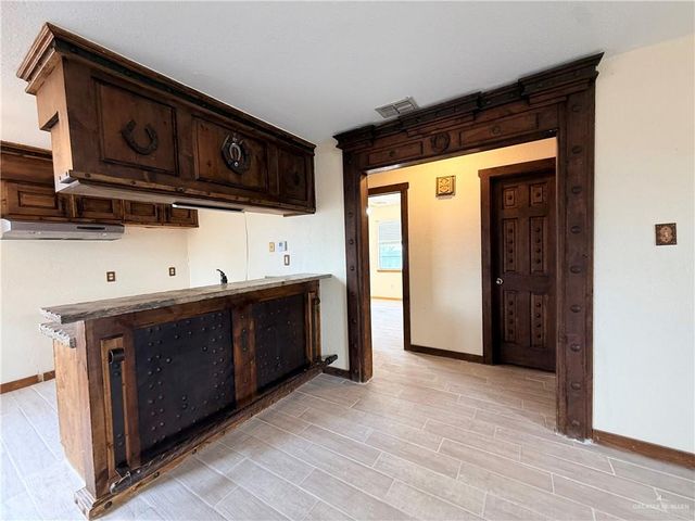 615 W Citrus Street, San Juan, TX 78589