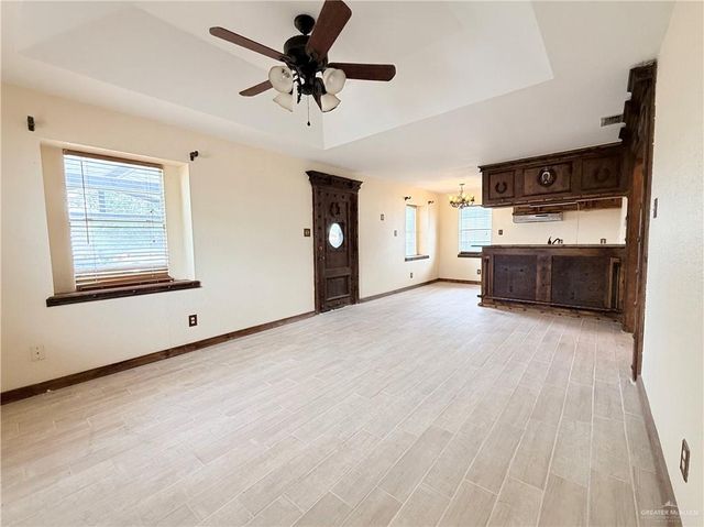 615 W Citrus Street, San Juan, TX 78589