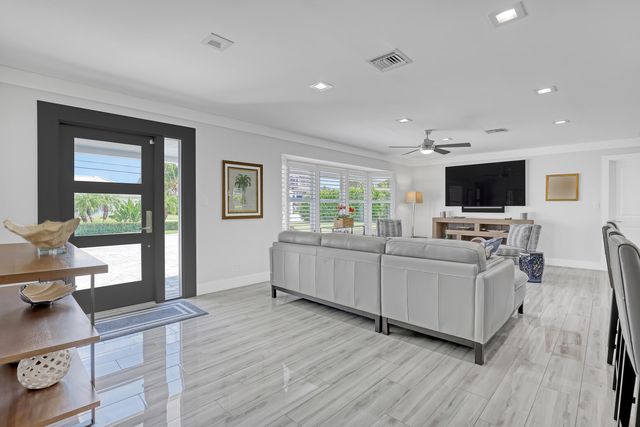 1191 BIMINI Lane, Singer Island, FL 33404