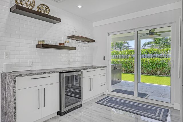 1191 BIMINI Lane, Singer Island, FL 33404