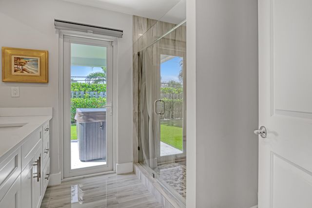 1191 BIMINI Lane, Singer Island, FL 33404