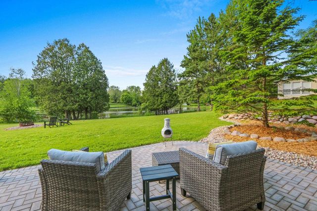 201 LAKESIDE DRIVE, Clintonville, WI 54929