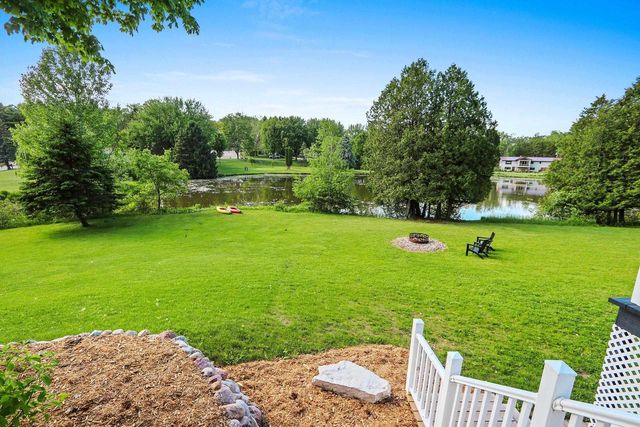 201 LAKESIDE DRIVE, Clintonville, WI 54929