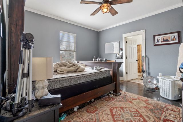 503 N Pearl Street, Trenton, TX 75490