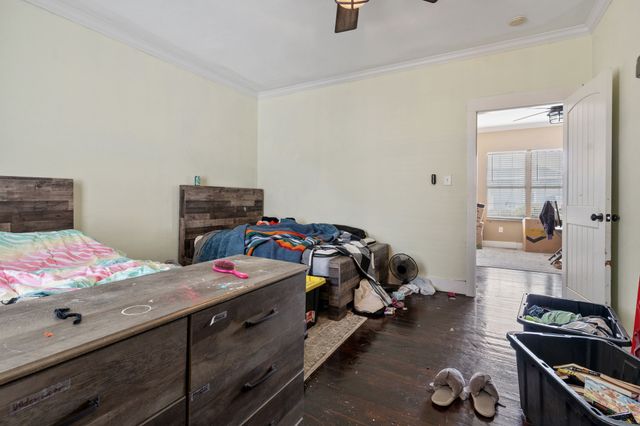 503 N Pearl Street, Trenton, TX 75490