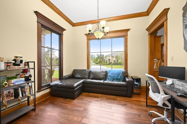 13573 Bluff Point Dr, Geismar, LA 70734