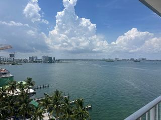 1865 79th St Causeway 11H, North Bay Village, FL 33141