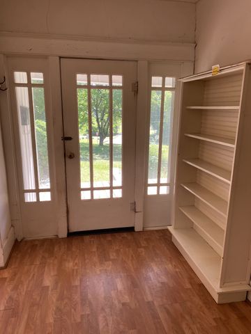 400 Waterloo St, Lawrenceburg, TN 38464