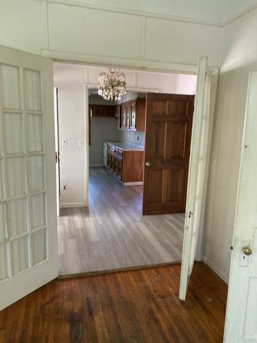 400 Waterloo St, Lawrenceburg, TN 38464
