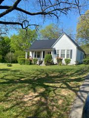 400 Waterloo St, Lawrenceburg, TN 38464