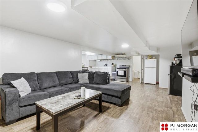 5603 S 20th Street, Omaha, NE 68107