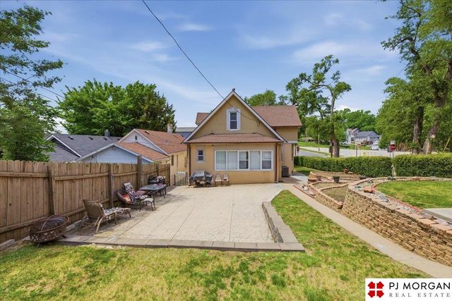 5603 S 20th Street, Omaha, NE 68107
