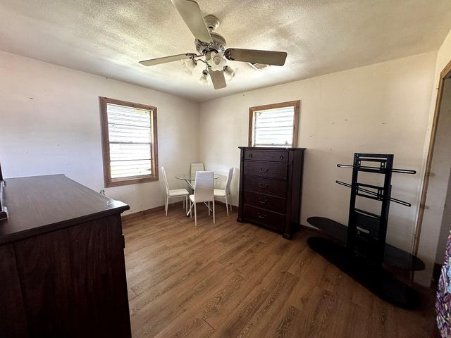 4439 9th Street, Bacliff, TX 77518
