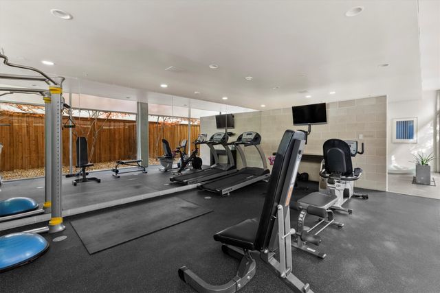 3740 Holland Avenue 3B, Dallas, TX 75219