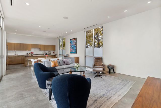 3740 Holland Avenue 3B, Dallas, TX 75219