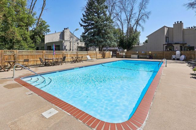 5815 Lake Curve Lane, Brooklyn Center, MN 55429