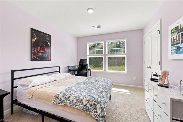 1262 Evelynnview Lane, Kernersville, NC 27284