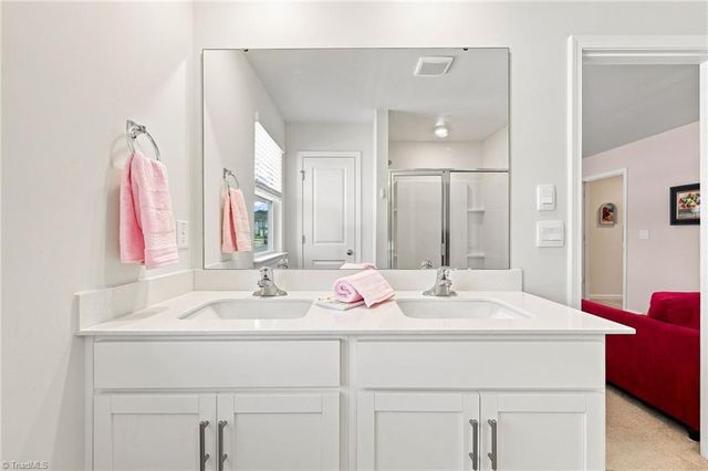 1262 Evelynnview Lane, Kernersville, NC 27284